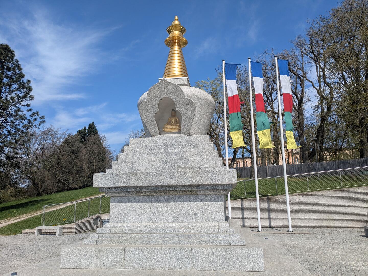 Buddhistische Stupa am Freinberg in Linz.