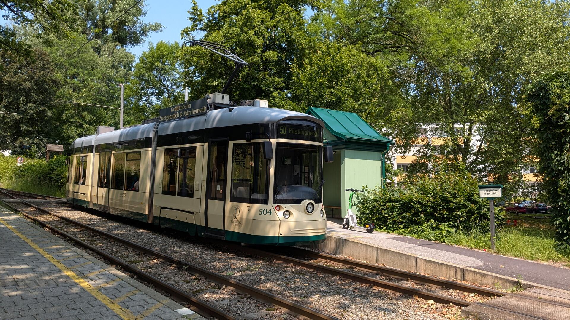 Pöstlingbergbahn. Haltestelle Bruckneruniversität