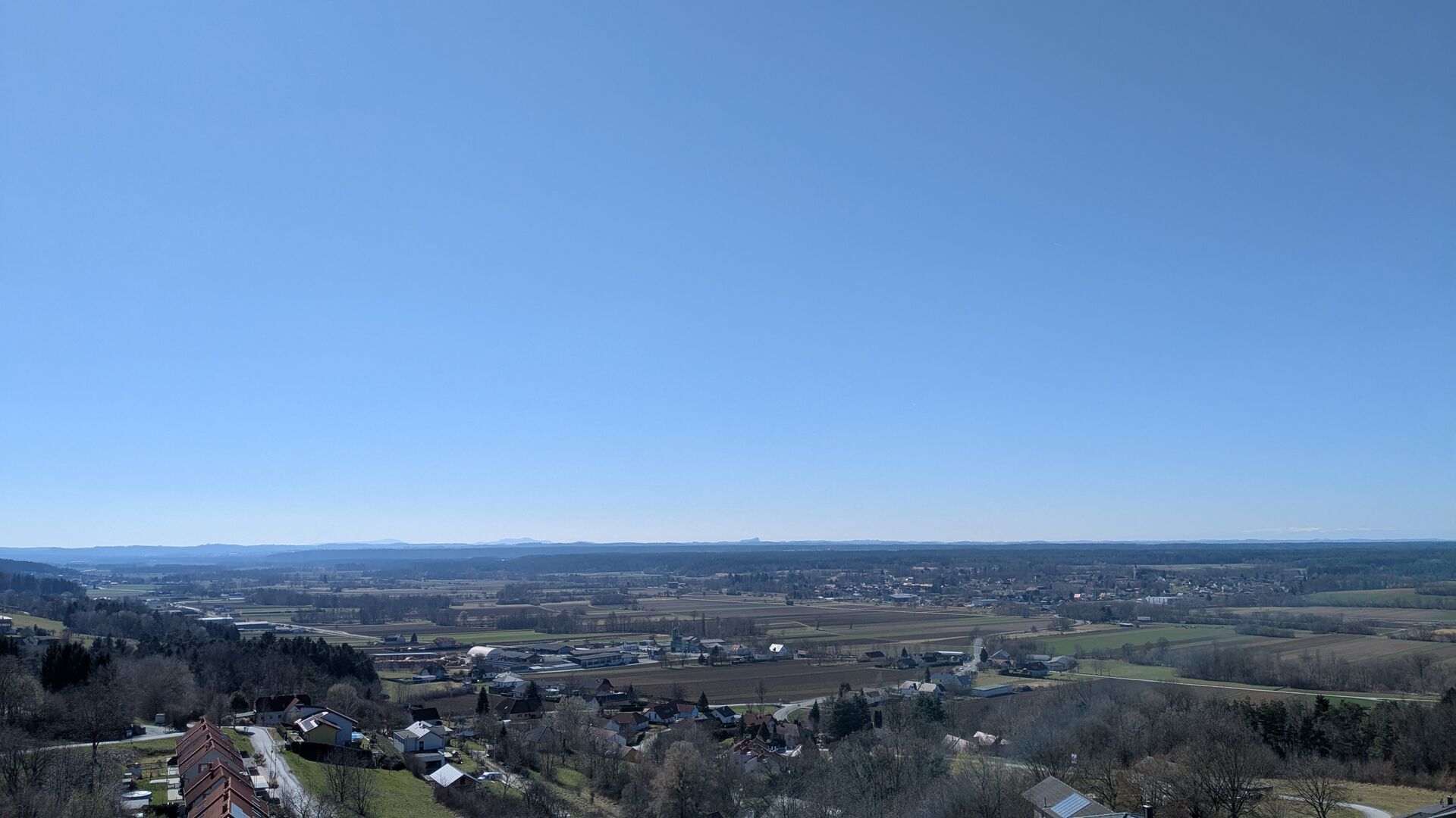 Aussicht von Aussichtswarte Burgauberg.